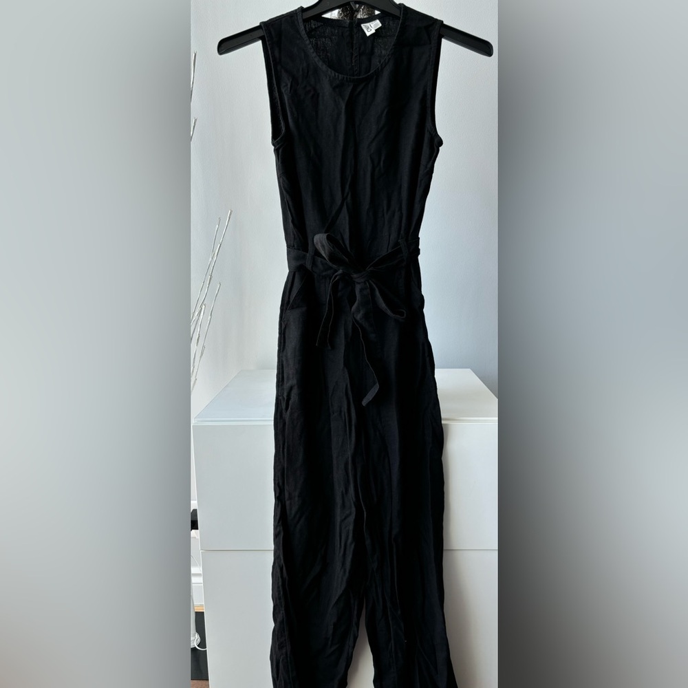 NWOT💥linen Black Jumpsuit, size 2